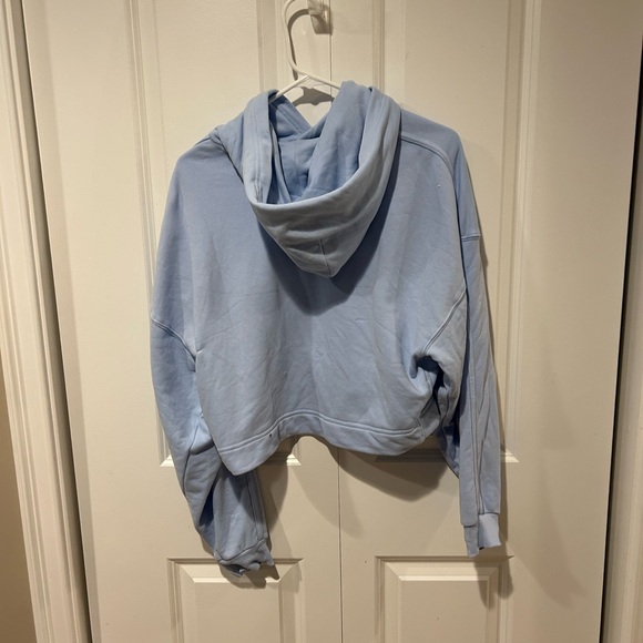 Vuori Sedona Crop Hoodie - Picture 4 of 4